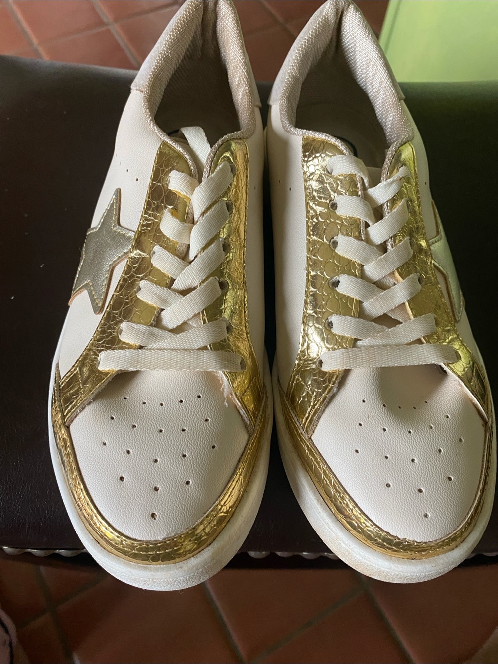 Makers Cream and Gold Star Accent Women's Sneakers
